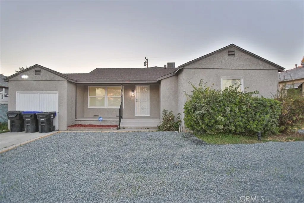 1414 Cedar — photo