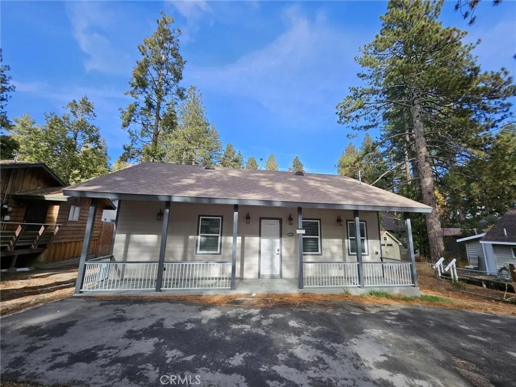 2600 Whispering Pines Drive — photo