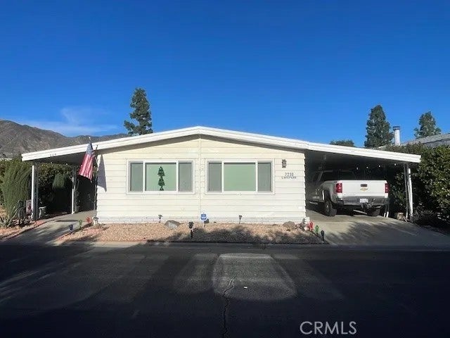 2230 Lake Park 209 — photo