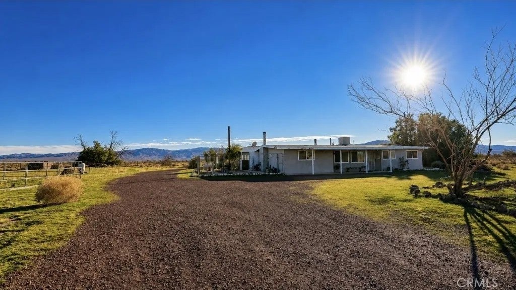47527 Silver Valley Road — photo
