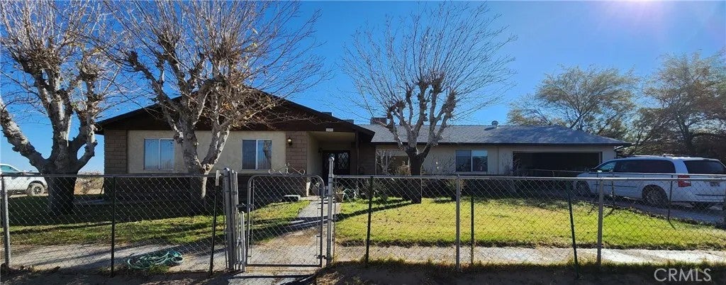 12491 Toby Lane — photo