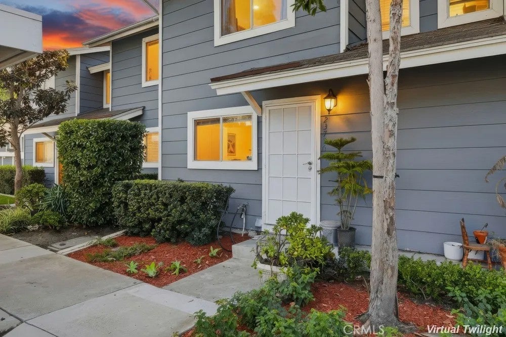 23756 Bayside — photo