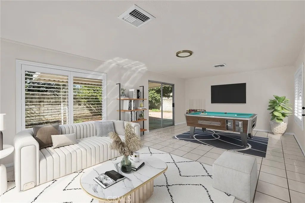 359 Addleman — photo