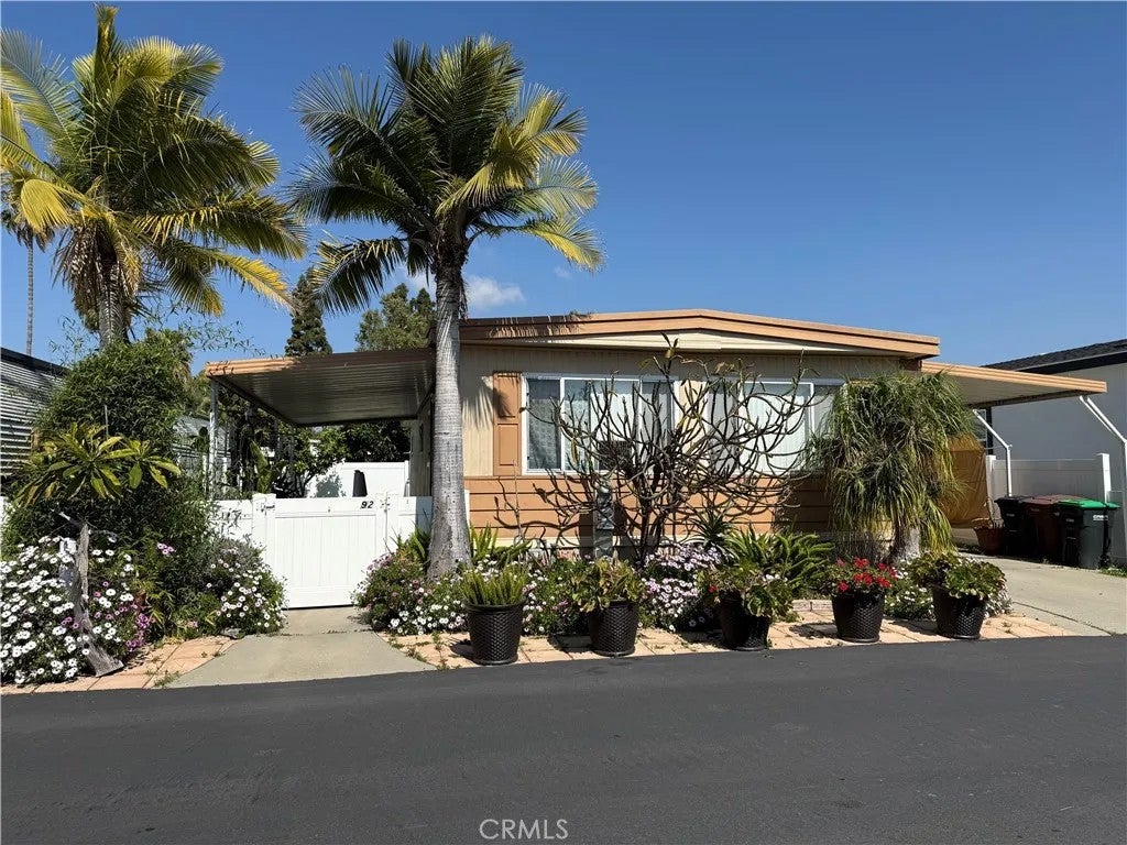 32302 Alipaz 92 — photo