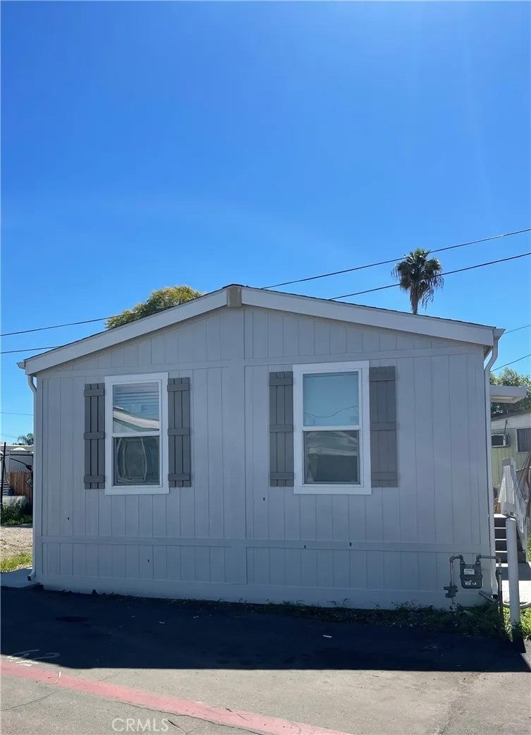 187 Ballard 62 — photo