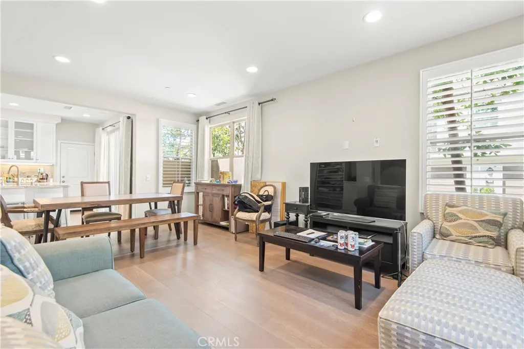 72 Granite Path, Irvine, CA 92620 — photo 2