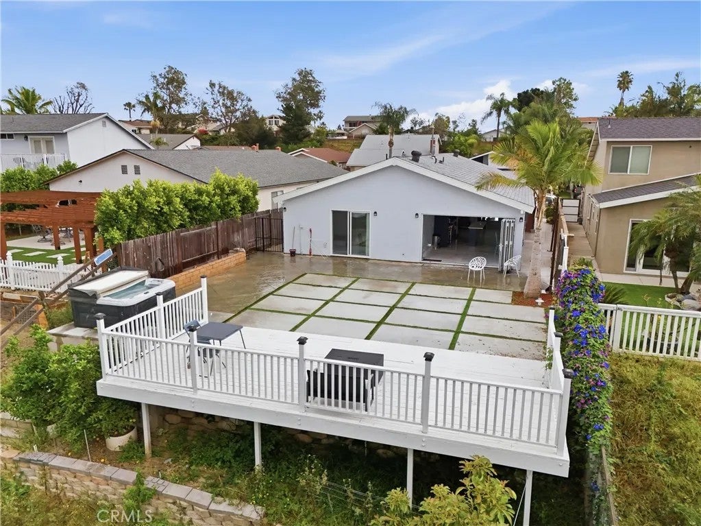 26411 Via Gaviota — photo