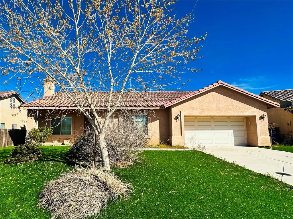 13037 Sunset Canyon — photo