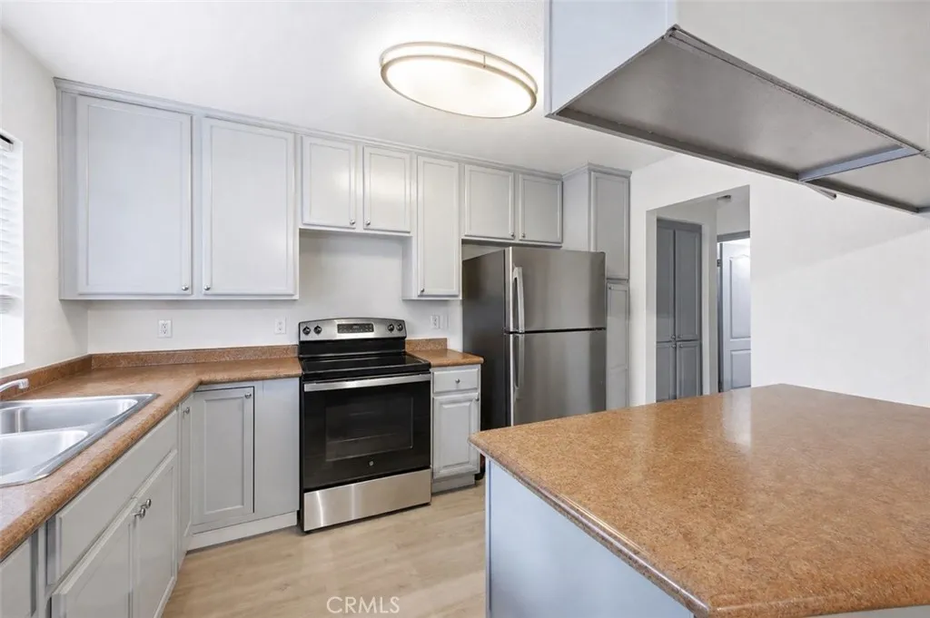 615 Fredricks #167, Oceanside, CA 92058 — photo 2
