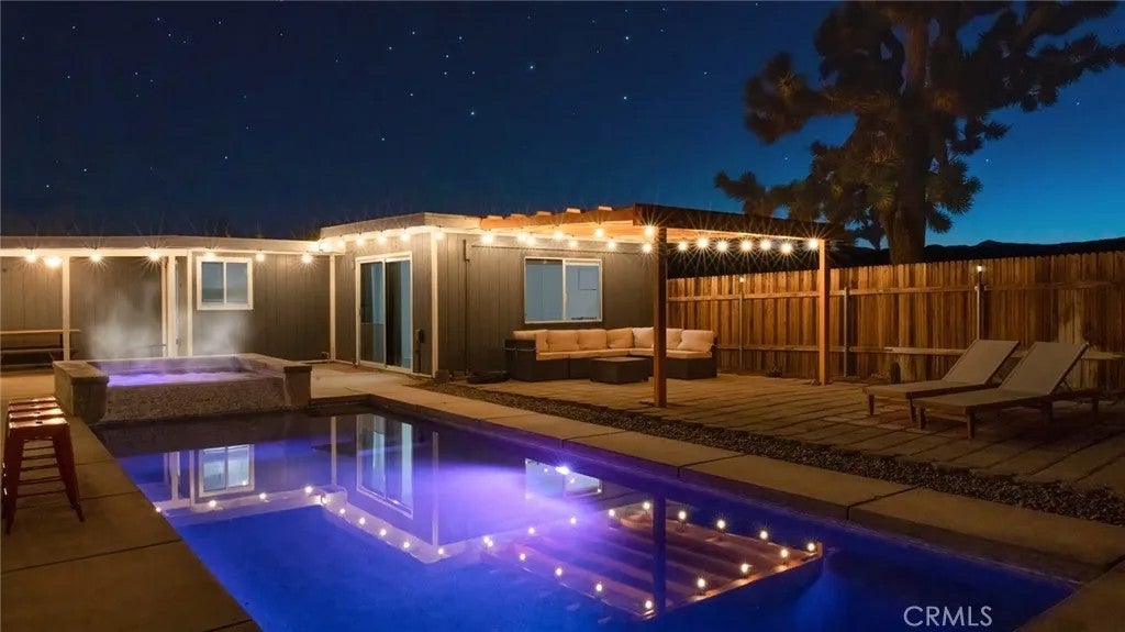 55780 Tracy Boulevard — photo