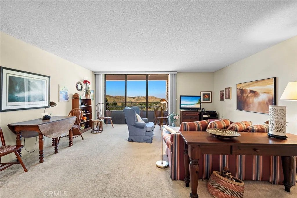 24055 Paseo Del Lago 407 — photo