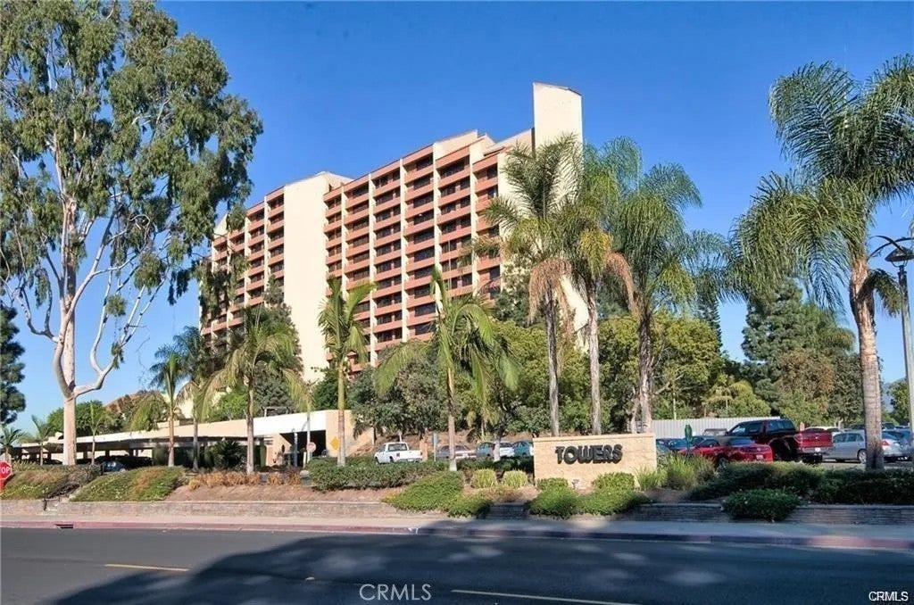 24055 Paseo Del Lago 612 — photo