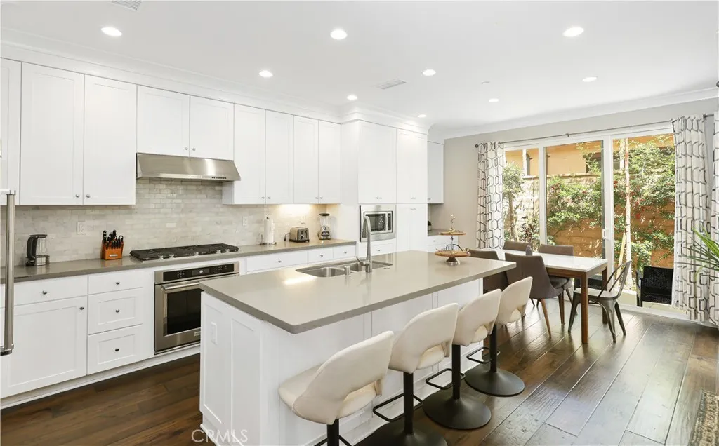 231 Rodeo, Irvine, CA 92602 — photo 3
