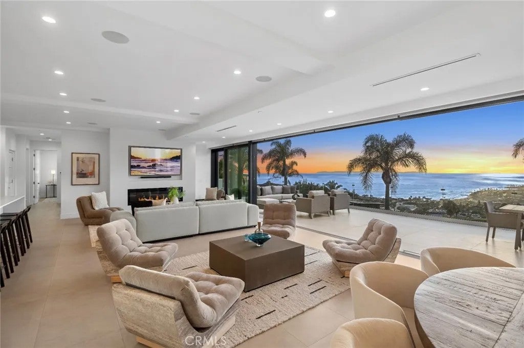 654 Canyon View Drive — photo