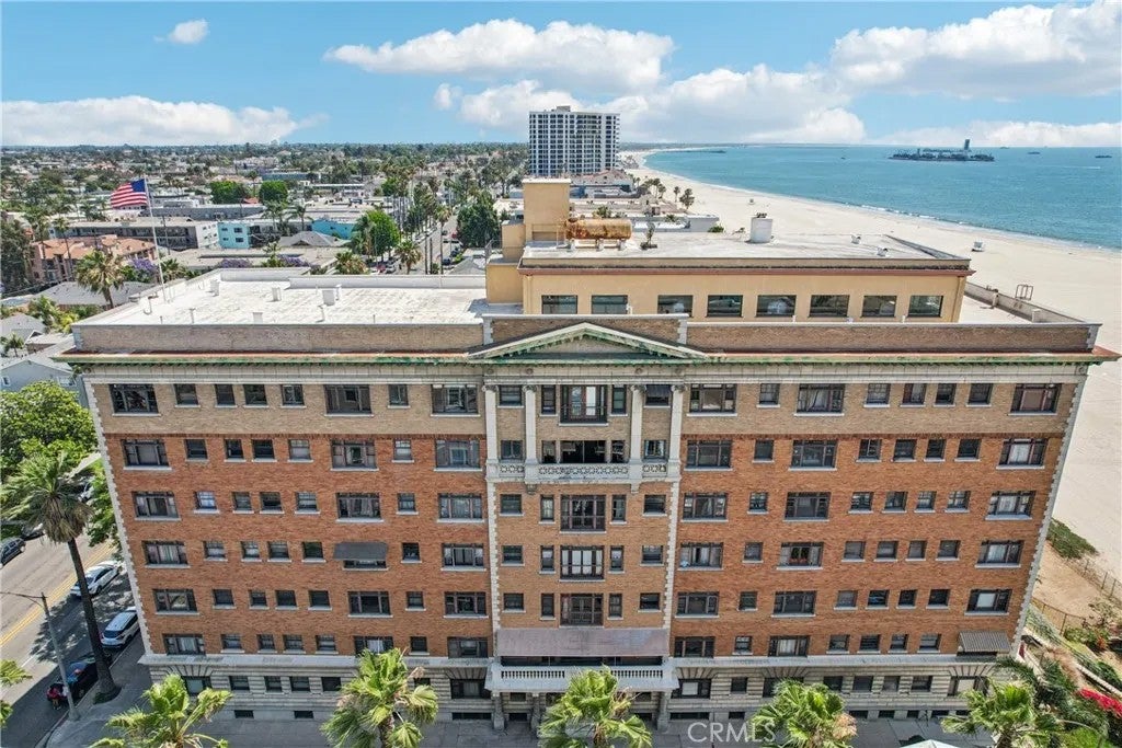 1030 E Ocean Blvd 401 — photo