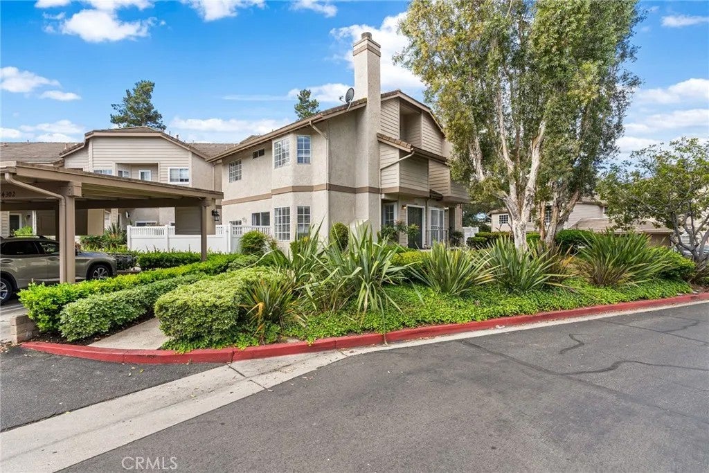 24304 Val Verde Court — photo