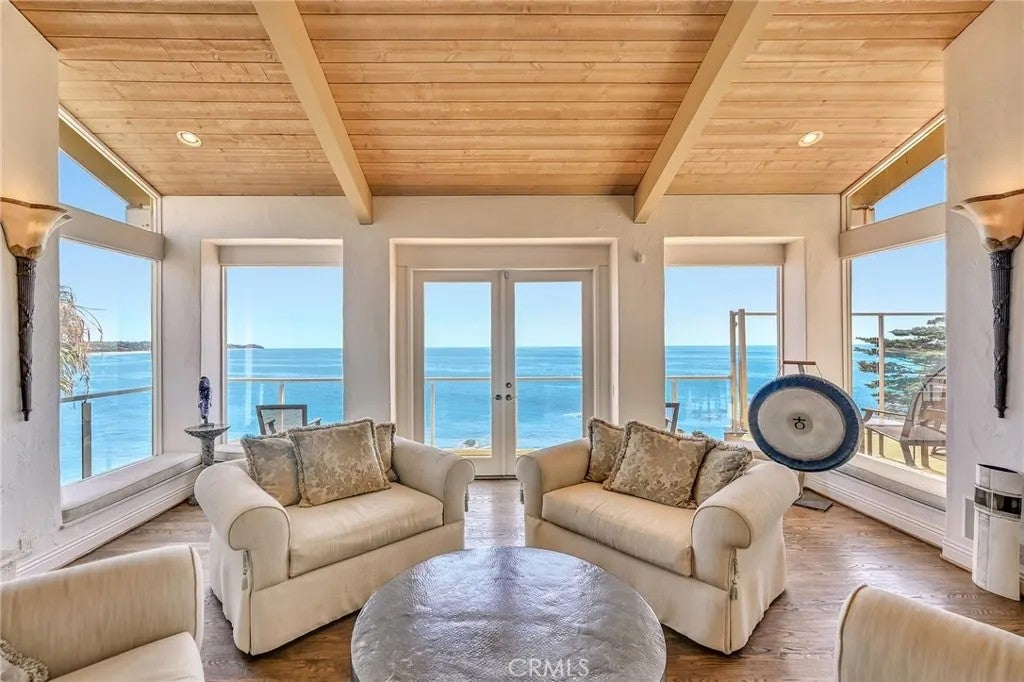 31532 Victoria Point — photo