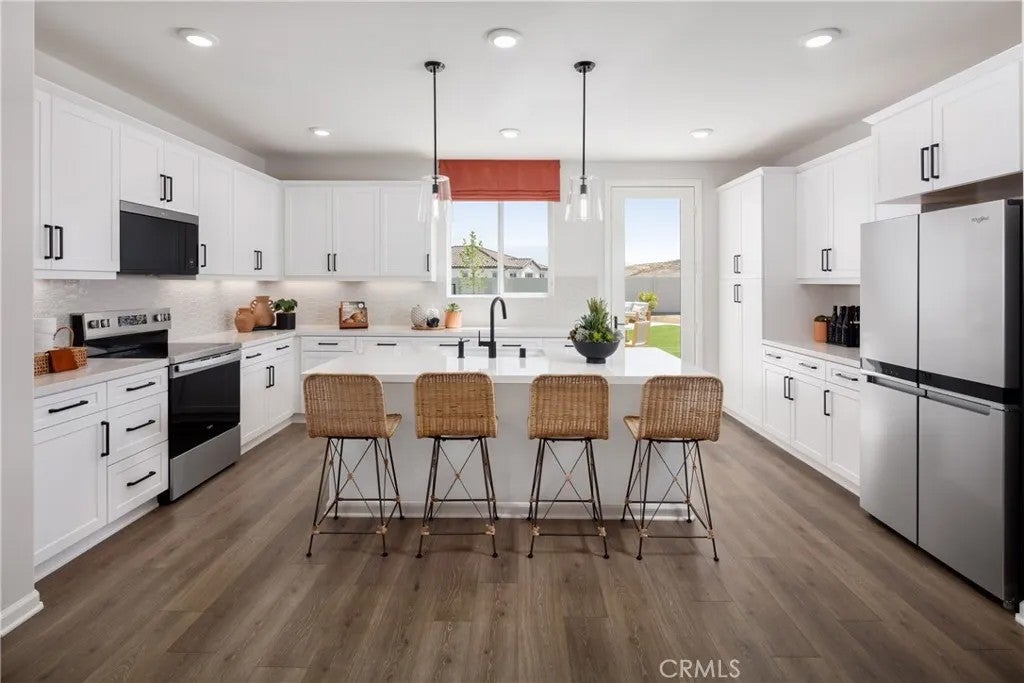 31048 Ferguson Court — photo