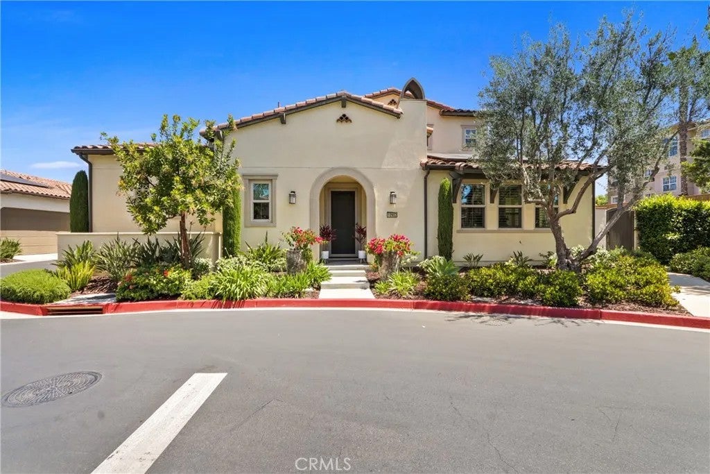 10902 Flora Park Way — photo