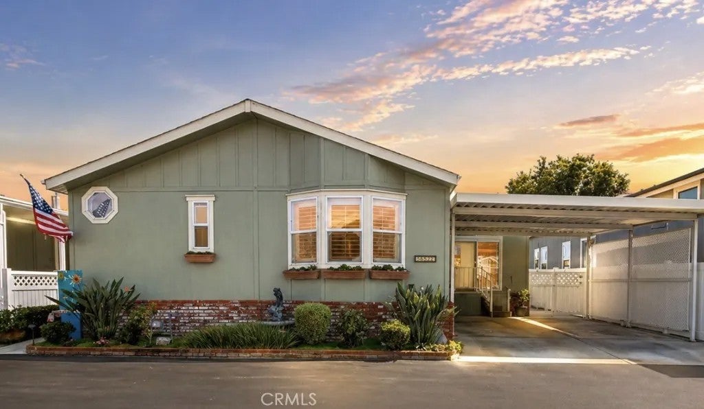 4252 Lahaina Drive — photo