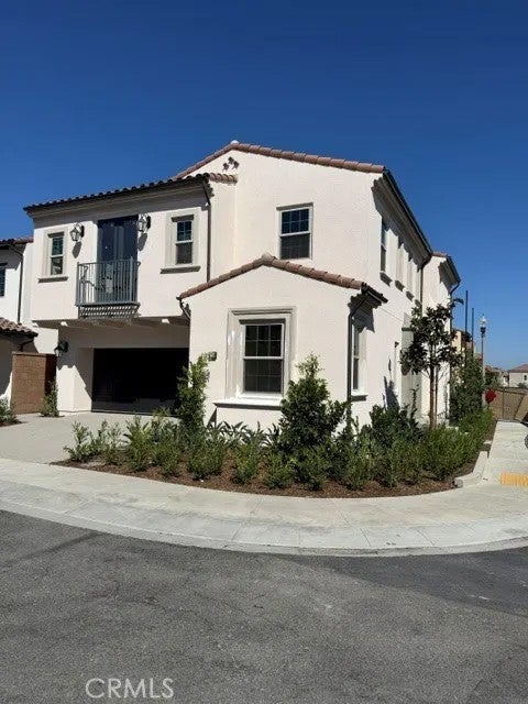 115 Anthem — photo