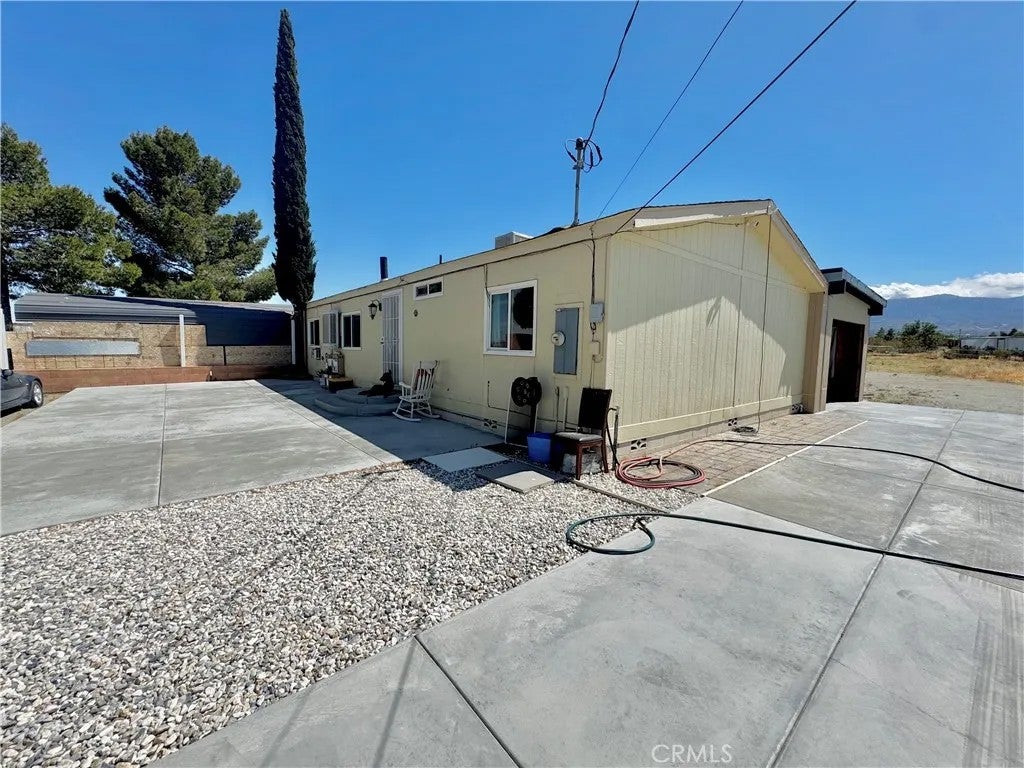 2775 Duncan Road — photo