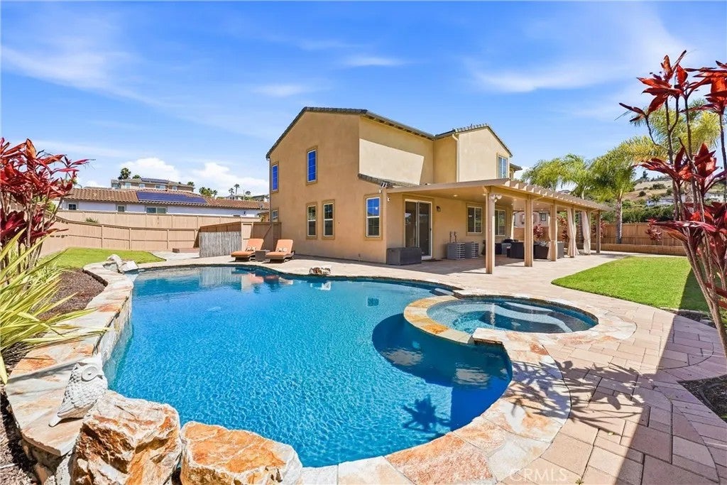 1128 Ocean Ridge Court — photo