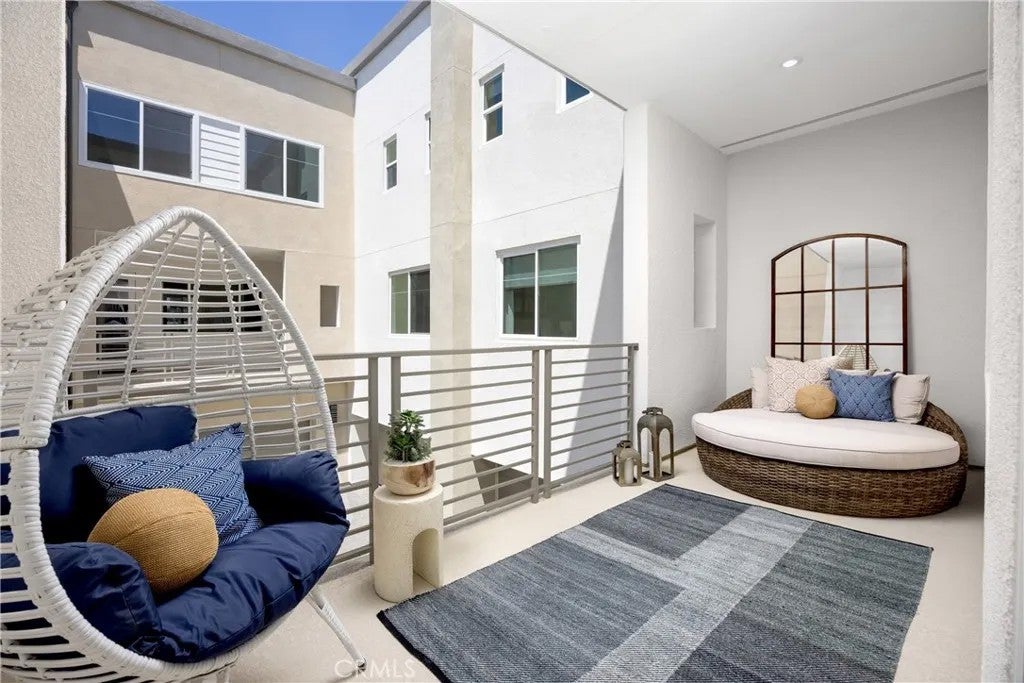 7256 Pointbreak Drive — photo