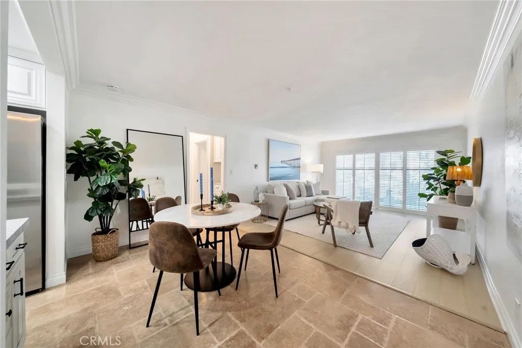 300 Cagney Lane 101 — photo