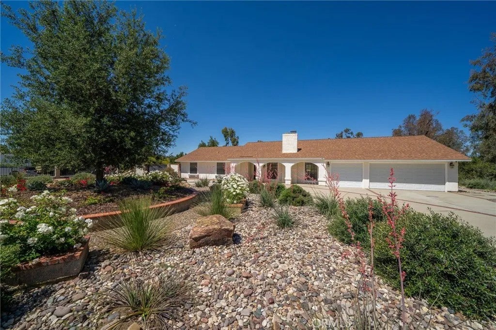 16639 Fox Glen — photo