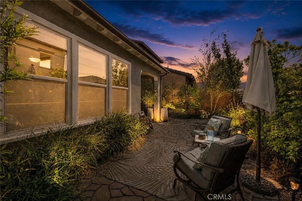 109 Cerrero Court — photo