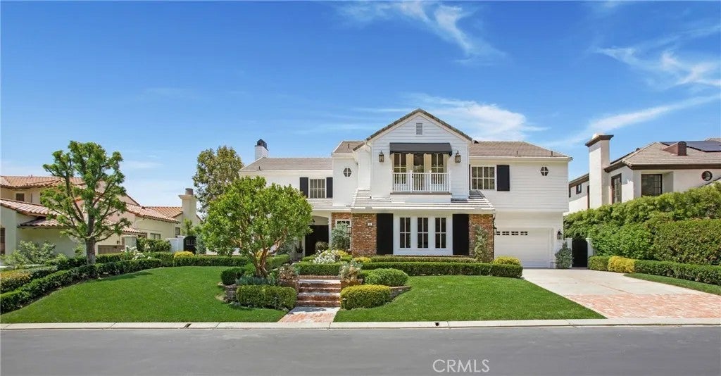 15 Canada Oaks — photo
