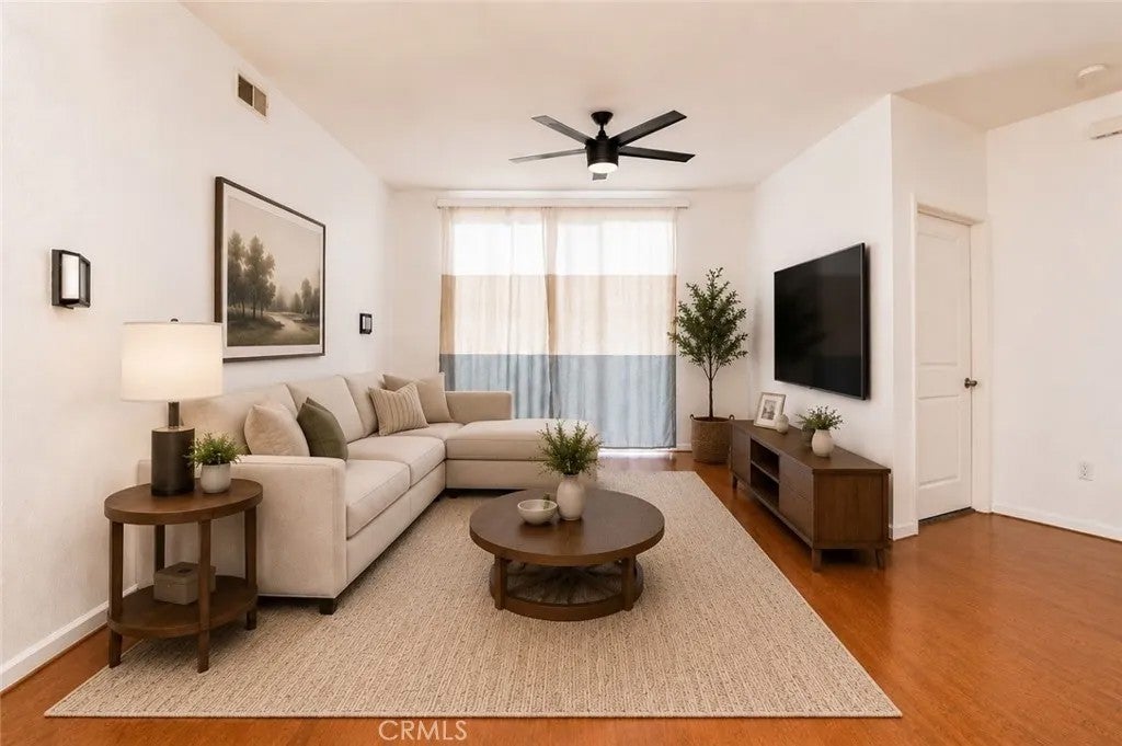 1801 E Katella Ave 1076 — photo