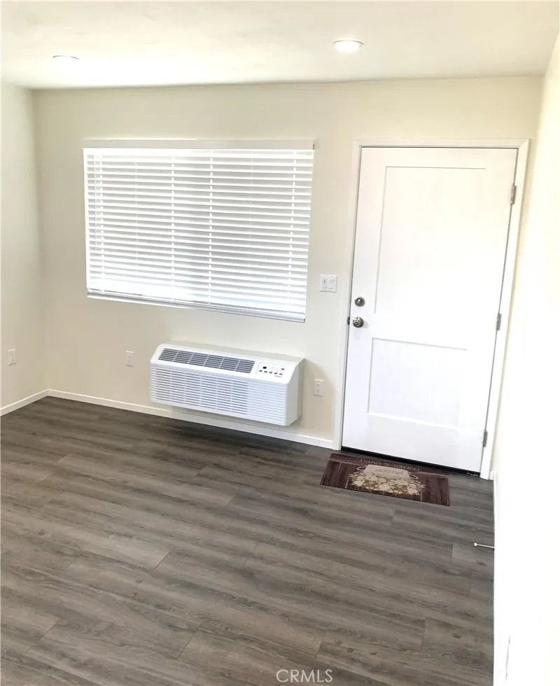 470 Highlander, Riverside, CA 92507 — photo 2
