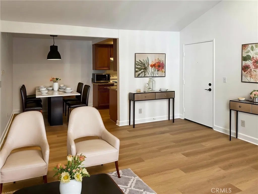 25611 Quail Run #100 — photo
