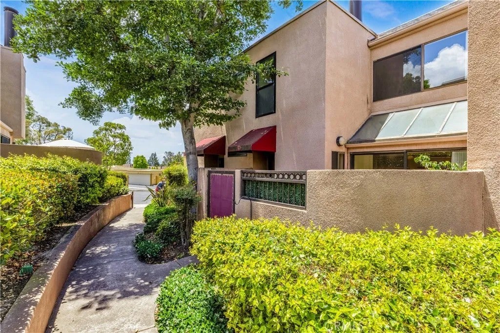 25761 Le Parc 72 — photo