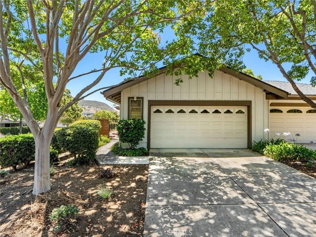 1210 Camino Del Lago — photo
