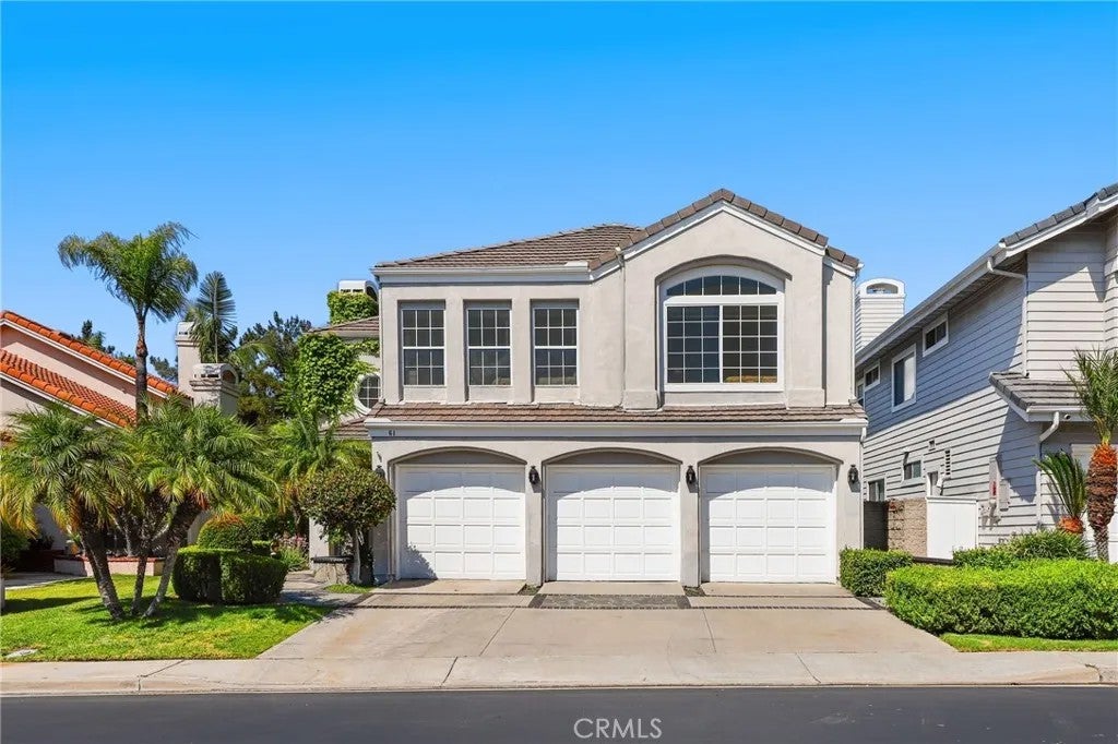 61 Summitcrest — photo