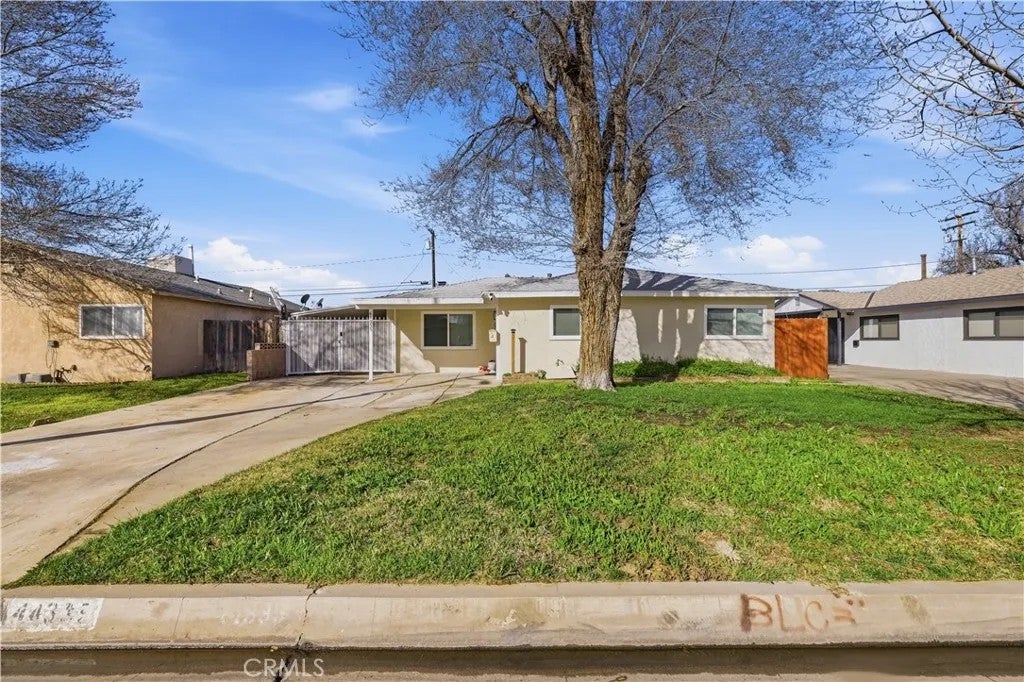 44335 Glenraven — photo