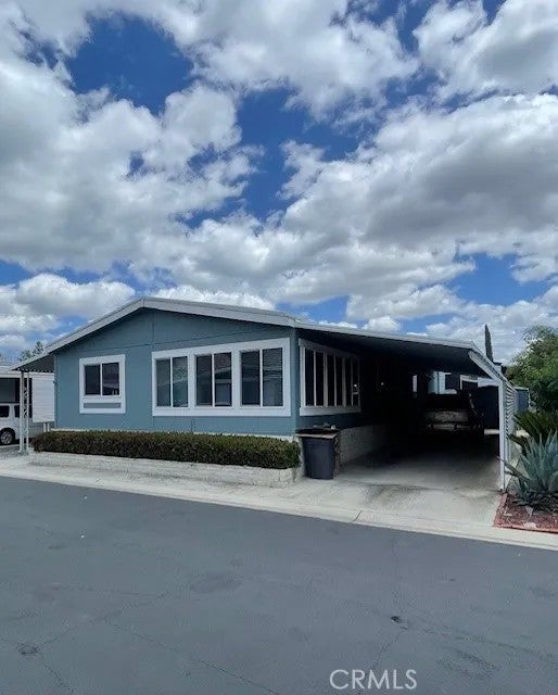 2230 Lake Park 55 — photo