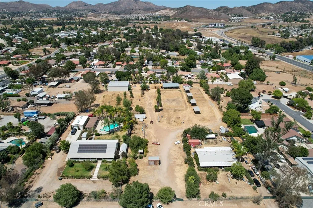 21360 Como, Wildomar, CA 92595 — photo 2
