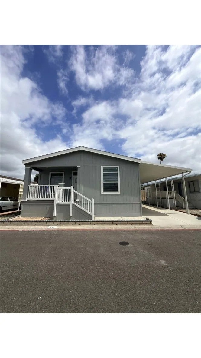 200 W. San Bernardino 75 — photo