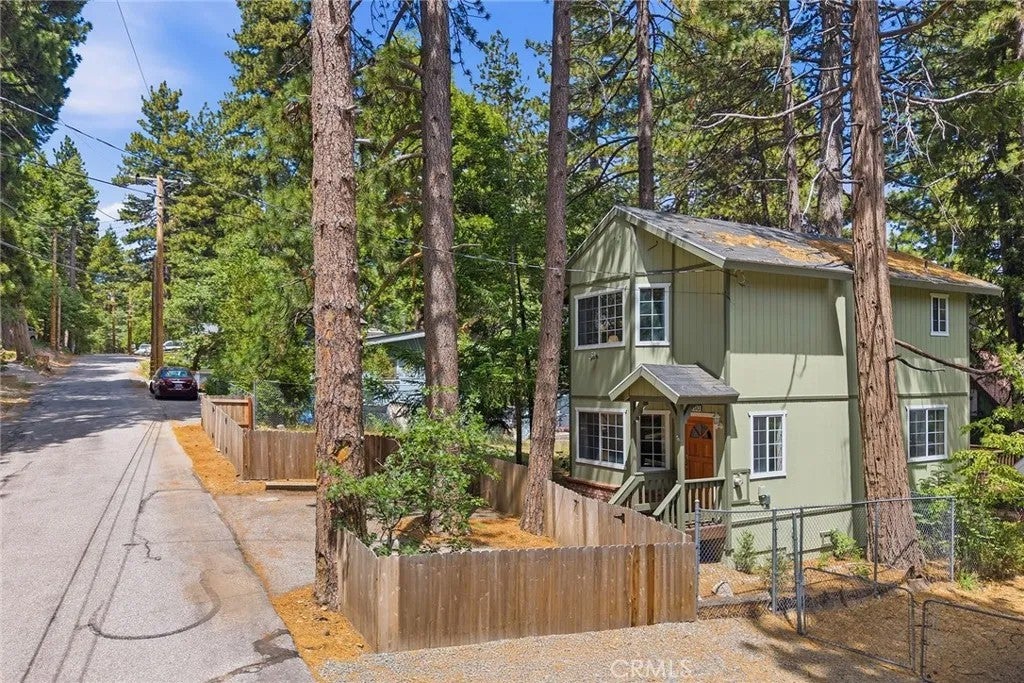 2543 Whispering Pines — photo