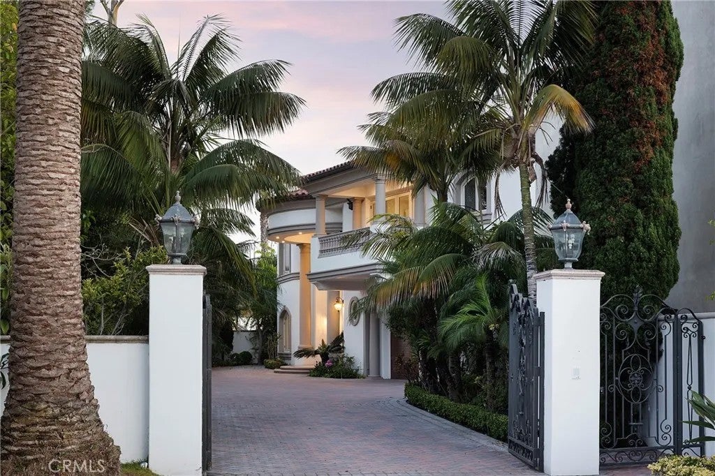 71 Ritz Cove — photo