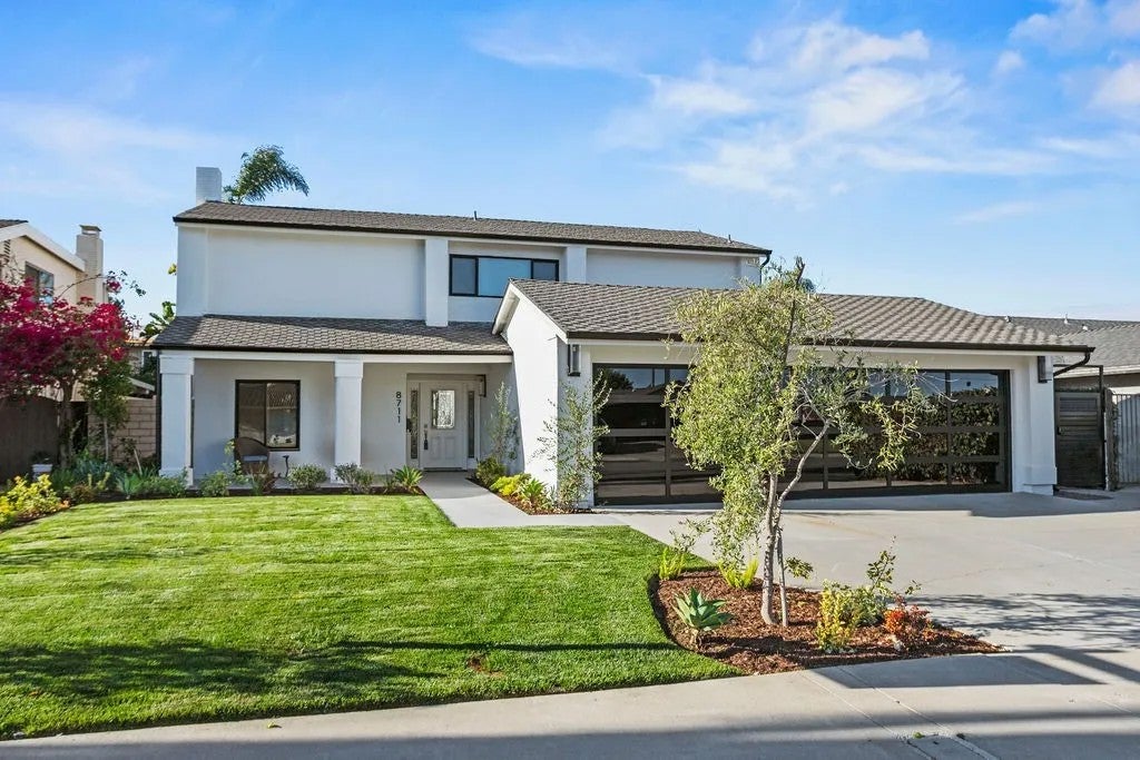 8711 Larkport Drive — photo