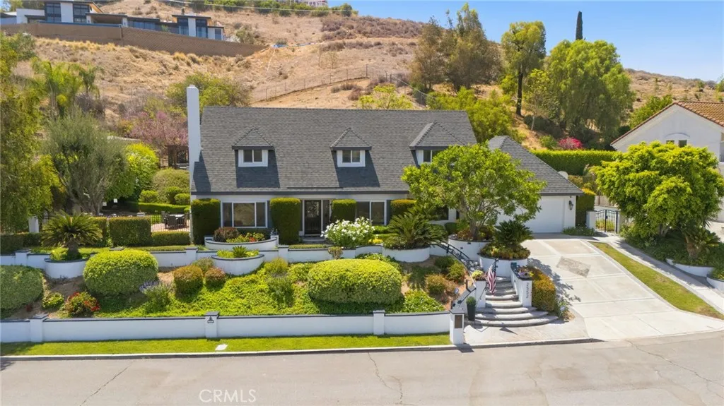 2552 Sunset, Riverside, CA 92506 — photo 2