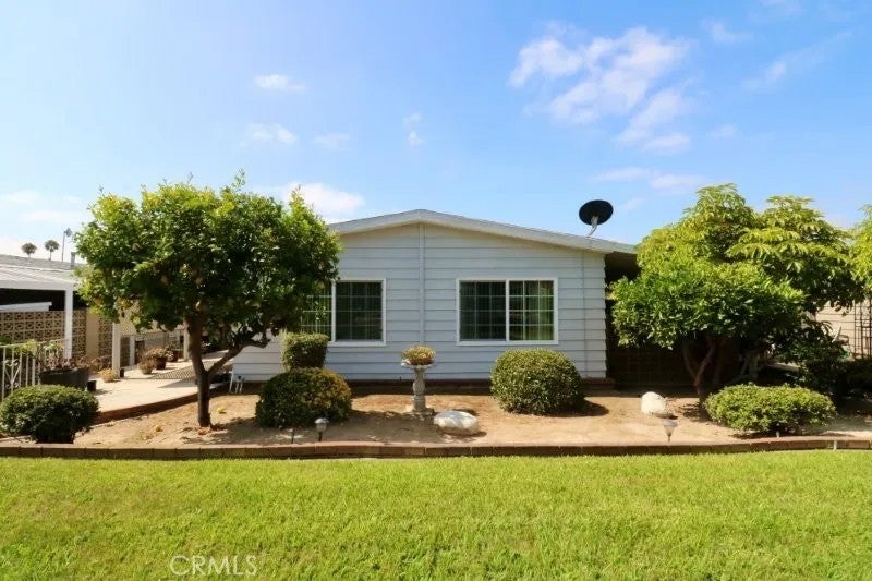 14039 Lake Glen 67 — photo