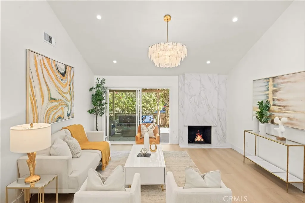 15 Eucalyptus, Irvine, CA 92612 — photo 2