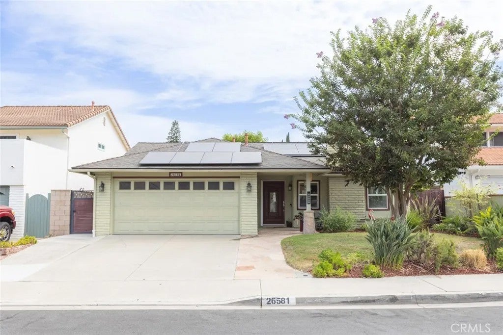 26581 Otay Circle — photo