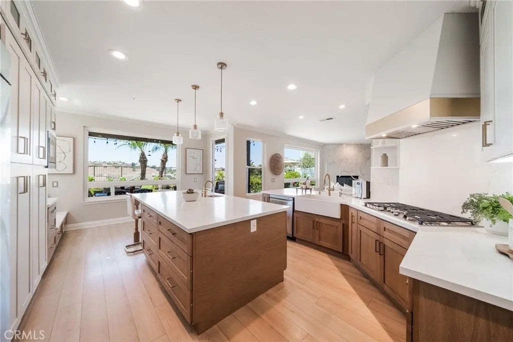 2536 Calle Jade — photo